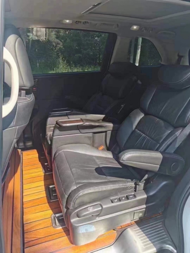 潍坊17年本田艾力绅7