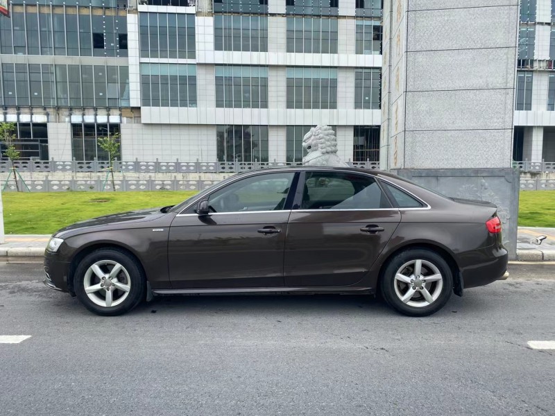 广州15年奥迪A4L4