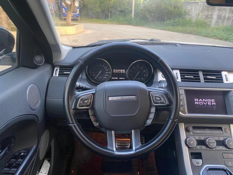 广州14年路虎极光9