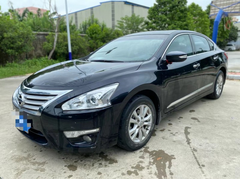 广州抵押车15年日产天籁出售