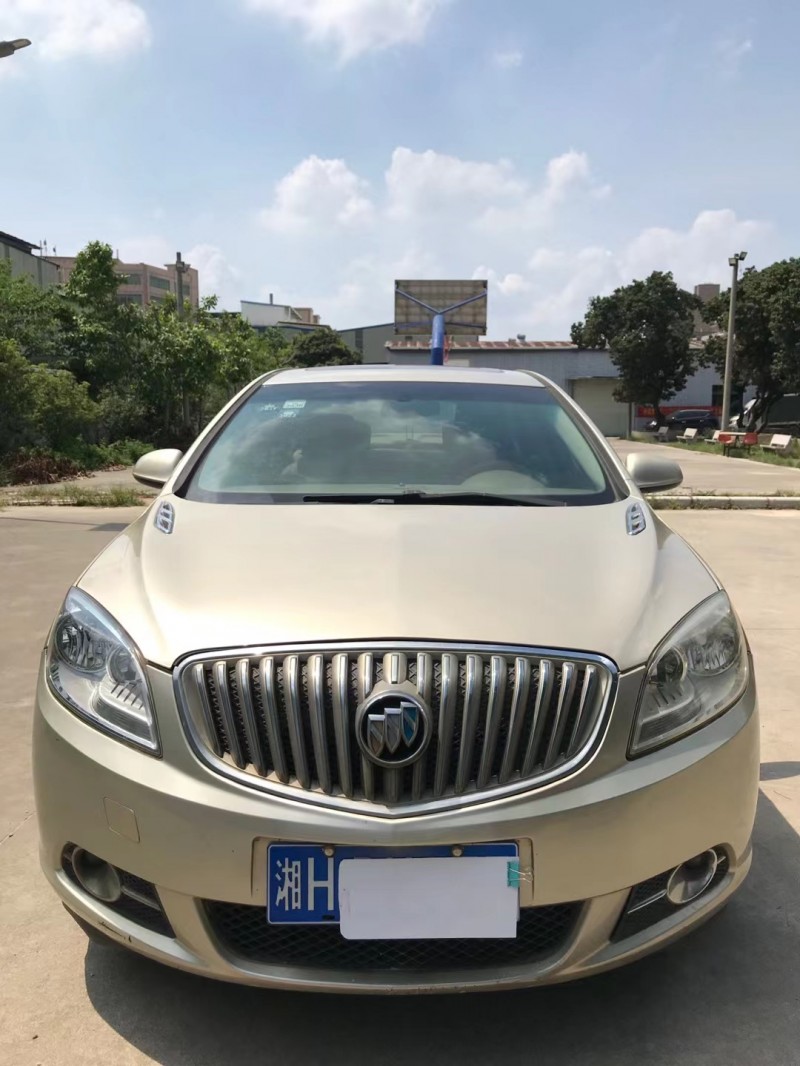 广州11年别克英朗1