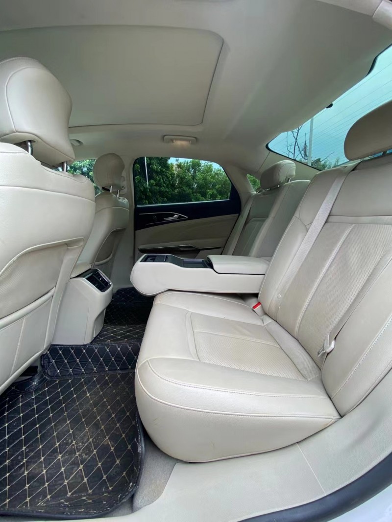 广州17年福特金牛座6