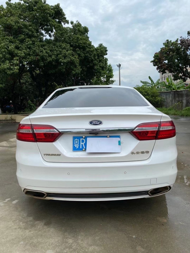 广州17年福特金牛座5