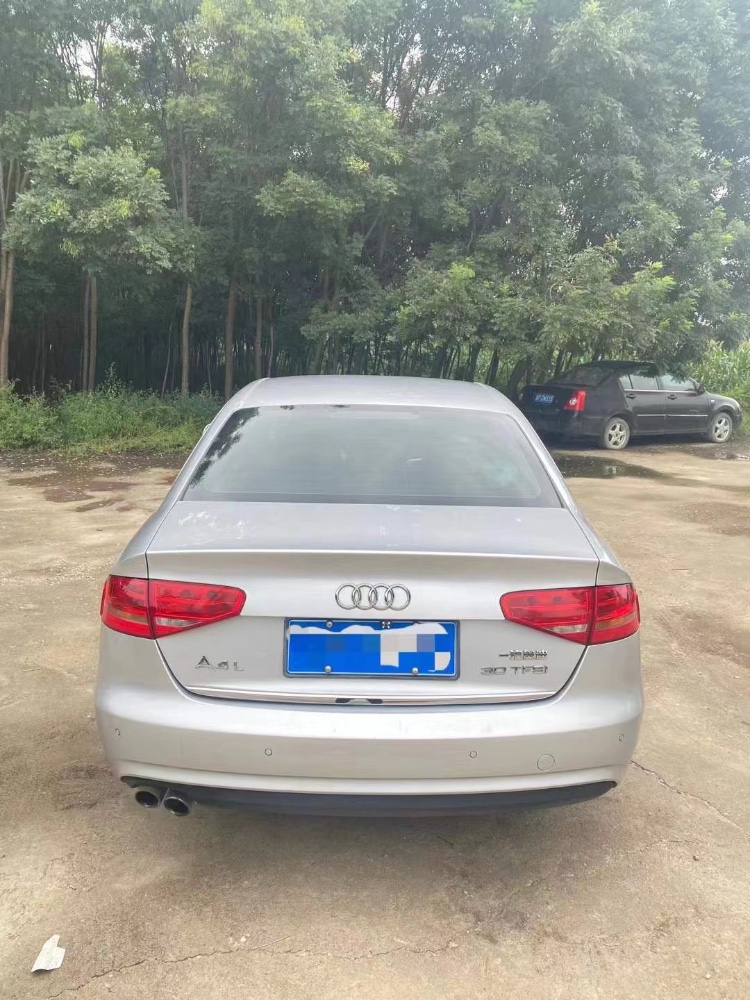 聊城14年奧迪A4L1