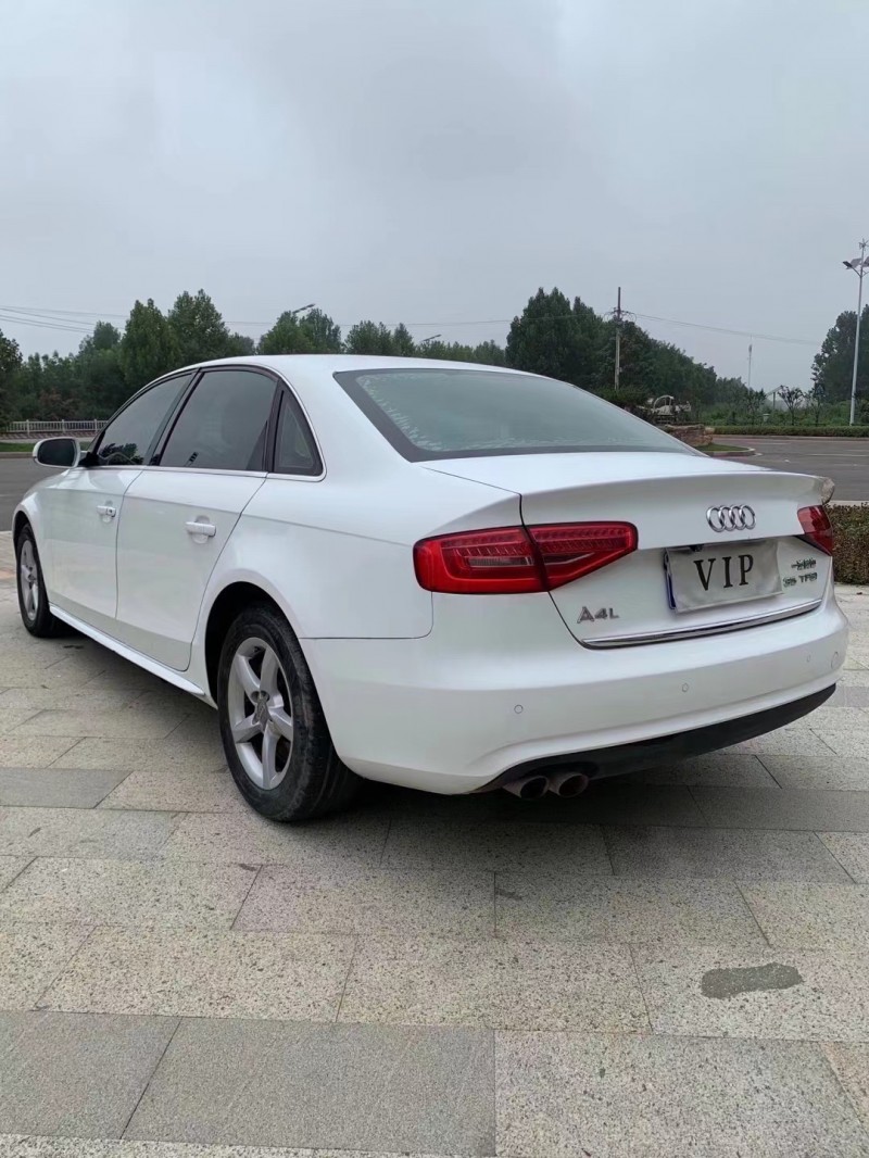 枣庄13年奥迪A4L8