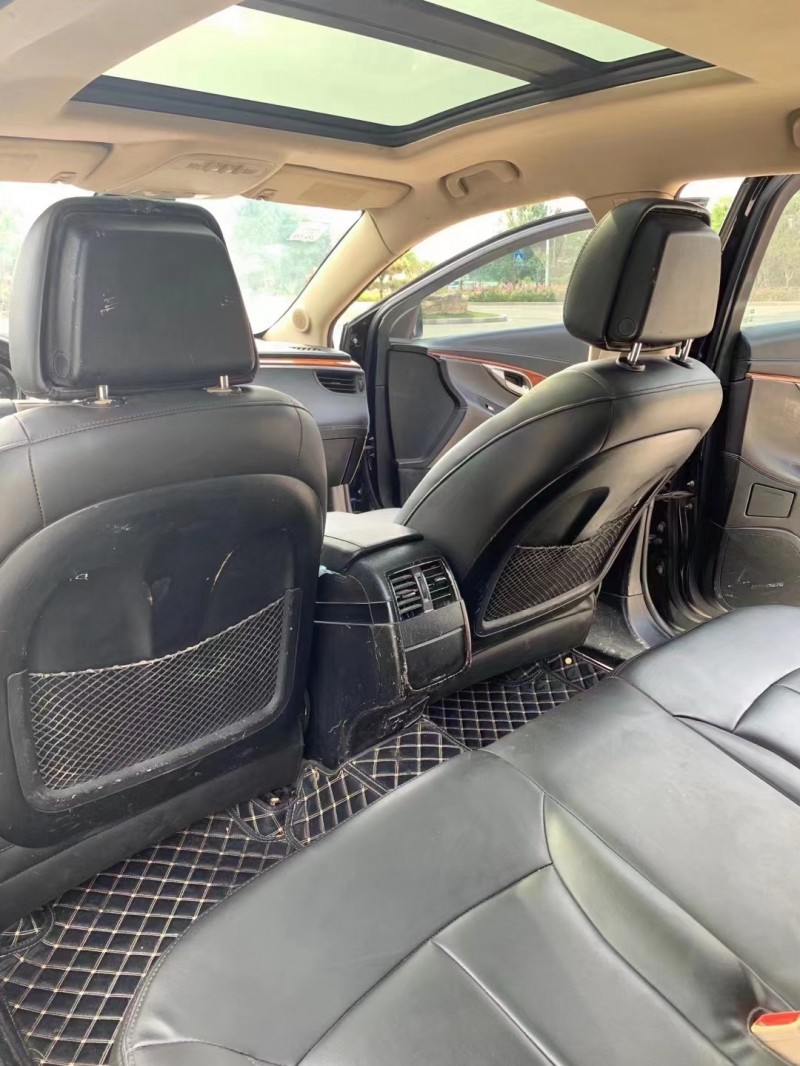 枣庄12年别克君越5