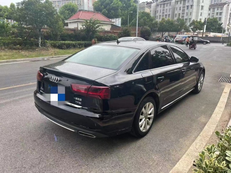 合肥16年奧迪A6L8