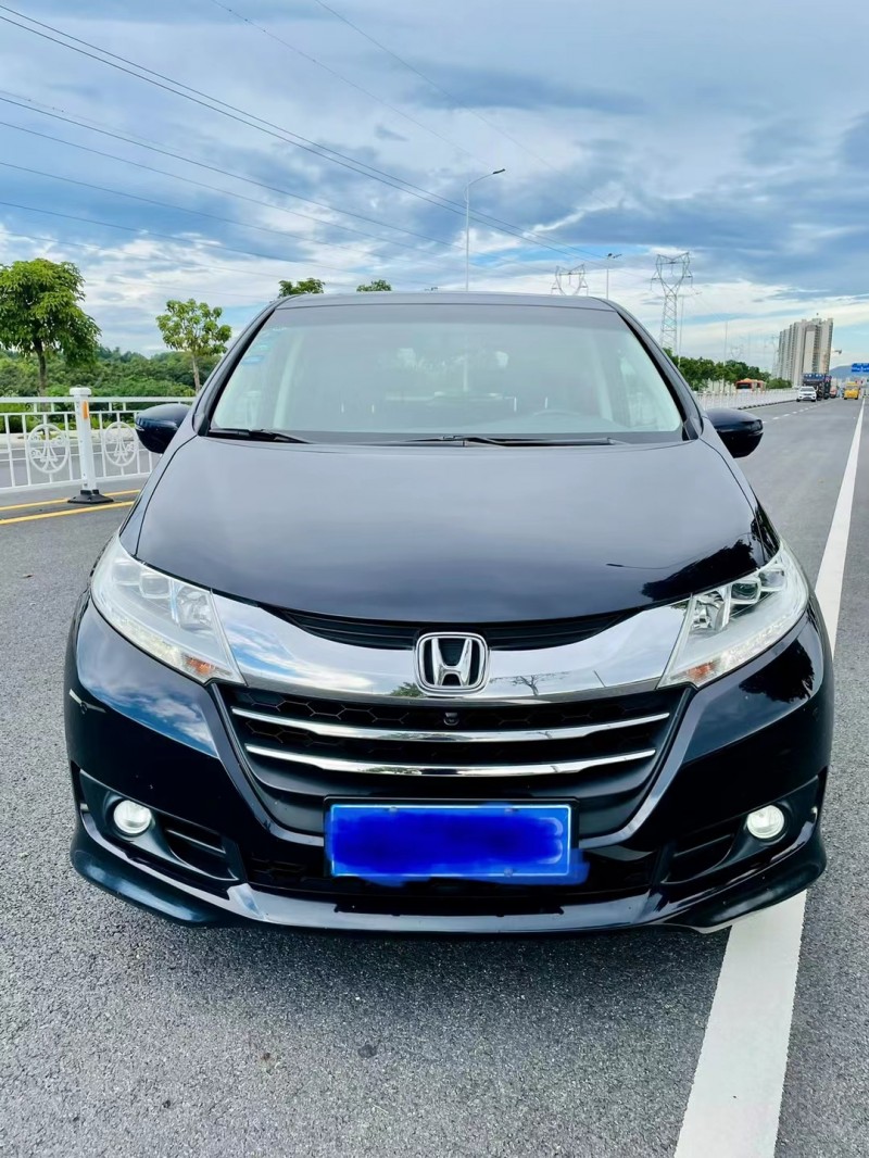 广州16年本田奥德赛1