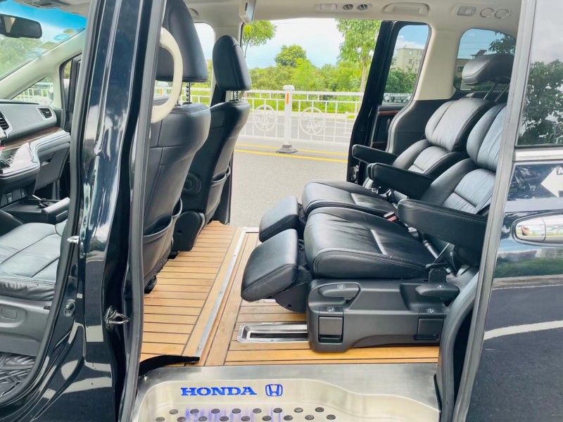 广州16年本田奥德赛6