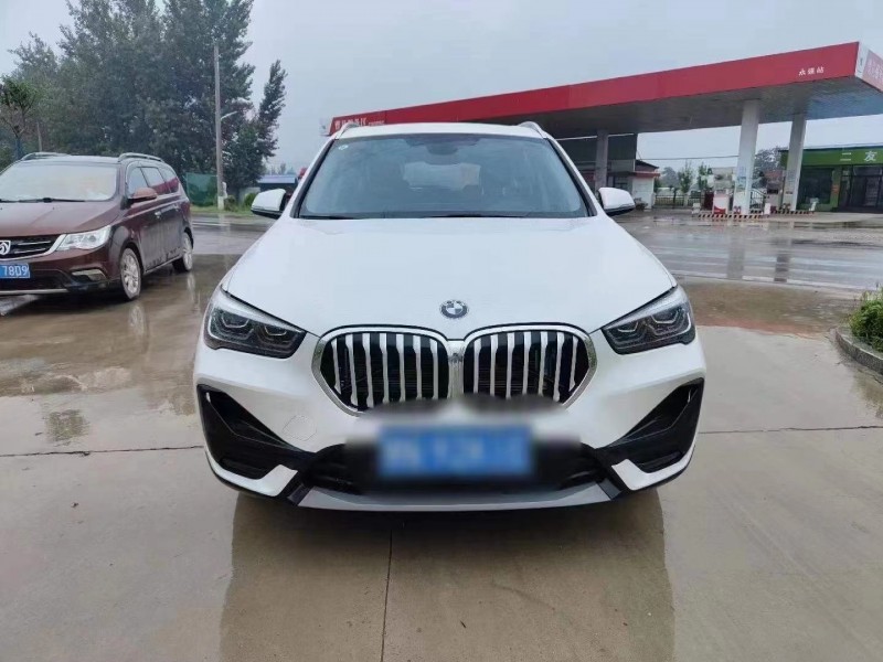 济宁21年宝马X11