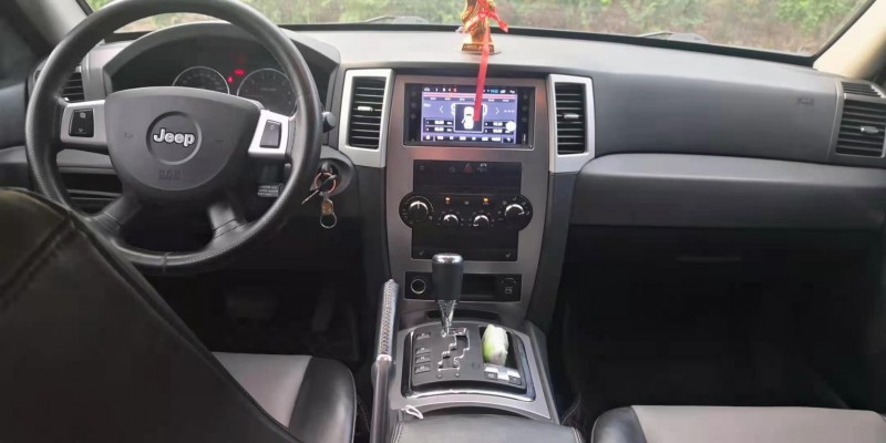 臨汾10年Jeep大切諾基6