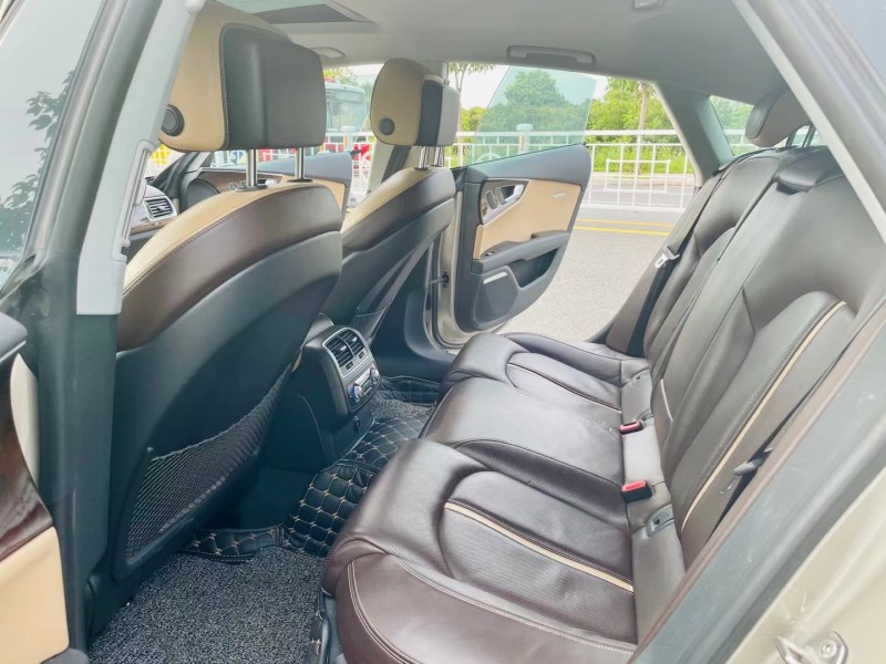 广州15年奥迪A76