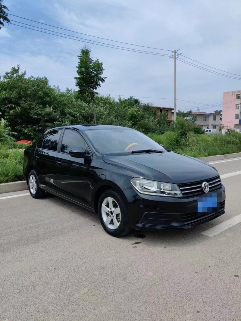 大同17年大眾桑塔納3