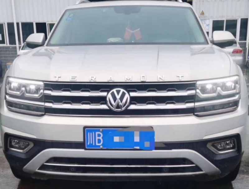 成都19年大众途昂1