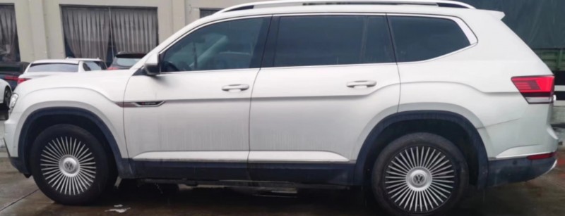 成都19年大众途昂2