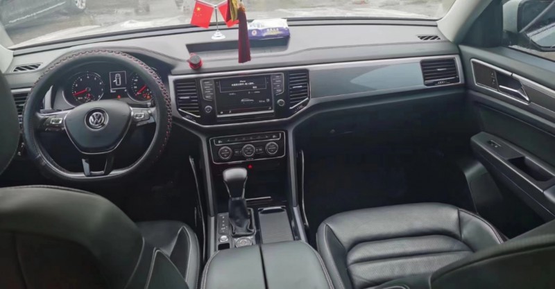 成都19年大众途昂6