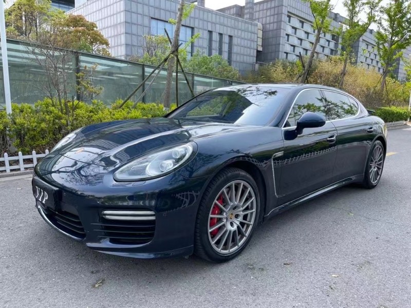 盐城14年保时捷帕拉梅拉3