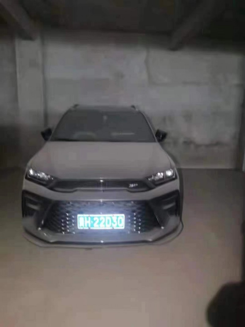 貴陽20年SWM斯威汽車G011