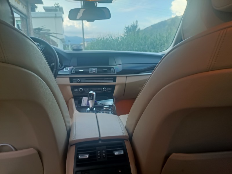 凉山11年宝马5系3