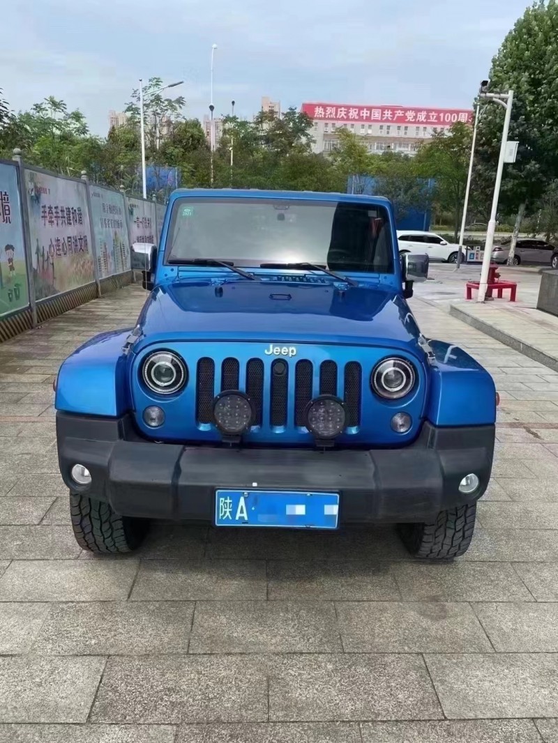 常德14年Jeep牧馬人1