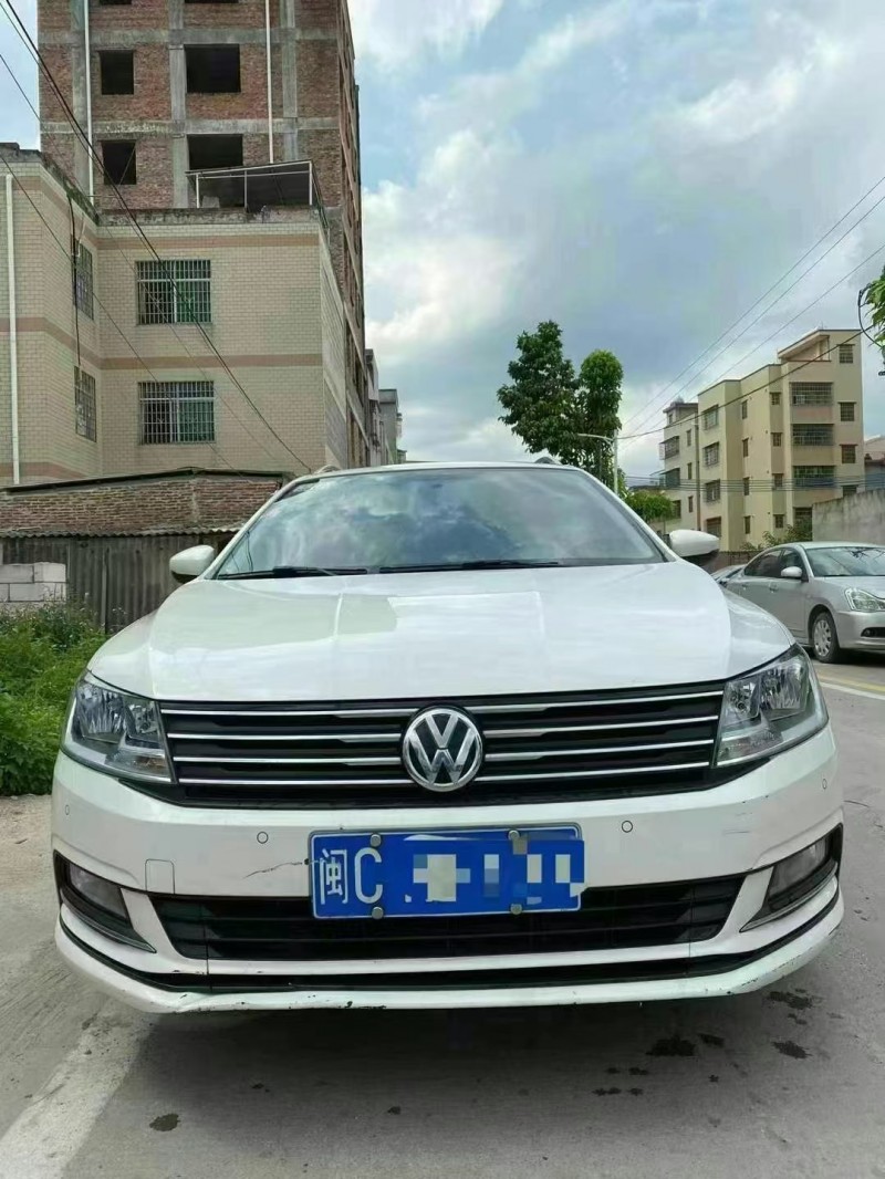 广州16年大众朗行1