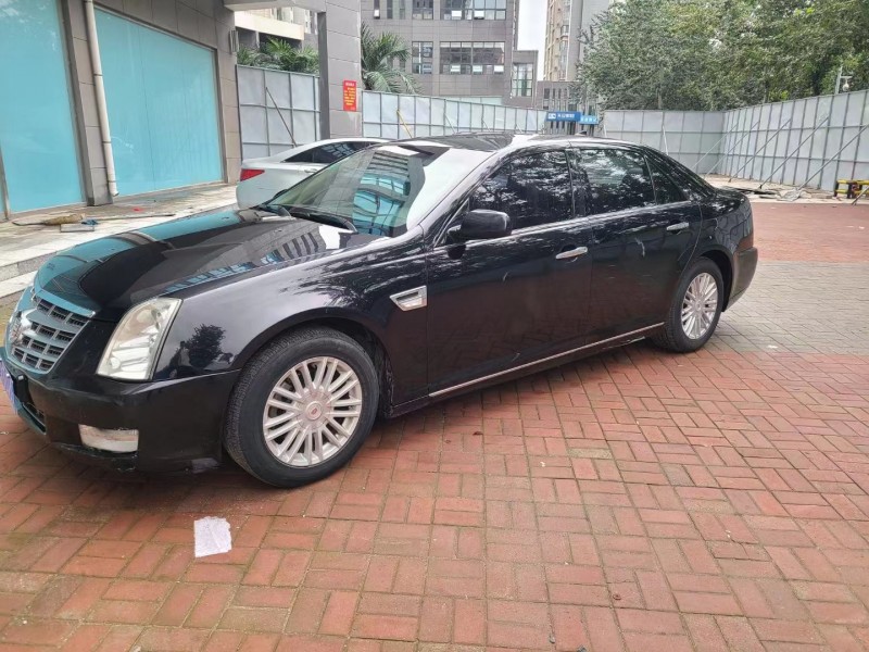 聊城11年凱迪拉克賽威2