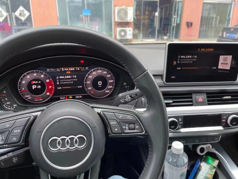 济宁18年奥迪A4L5