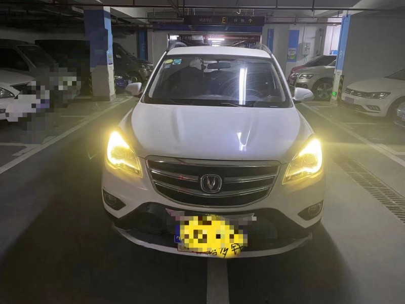 長沙17年長安汽車CS751