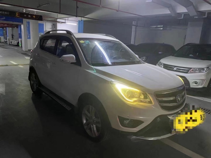 長沙17年長安汽車CS753