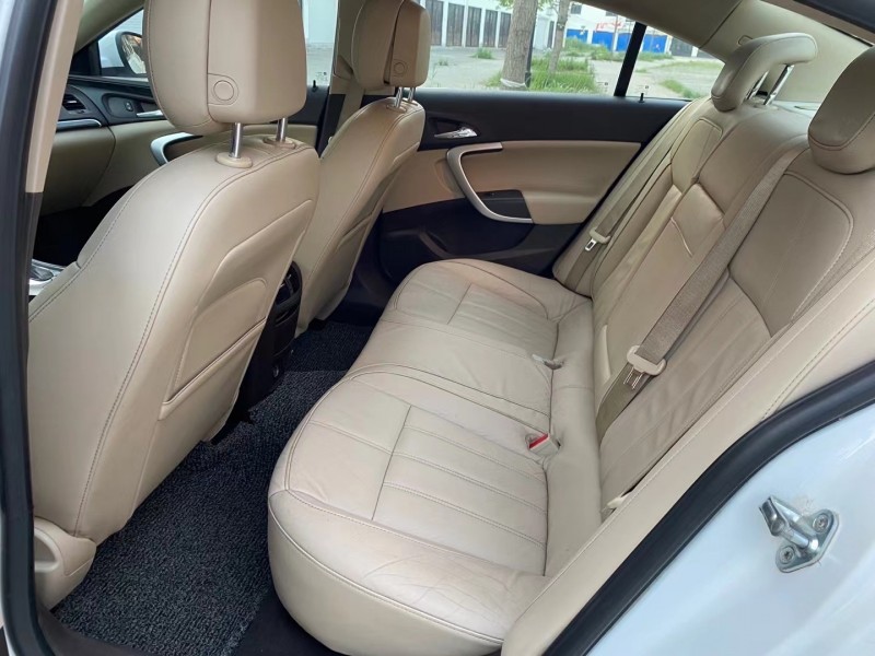 徐州14年别克君威4