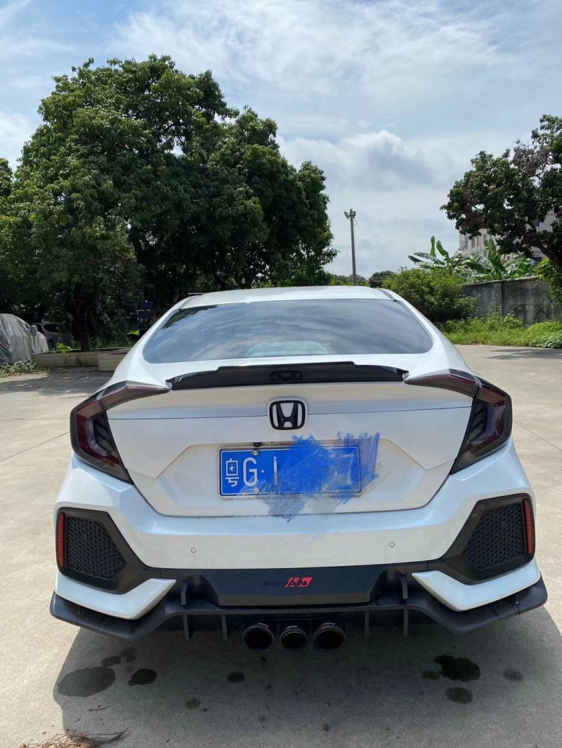 广州17年本田思域4