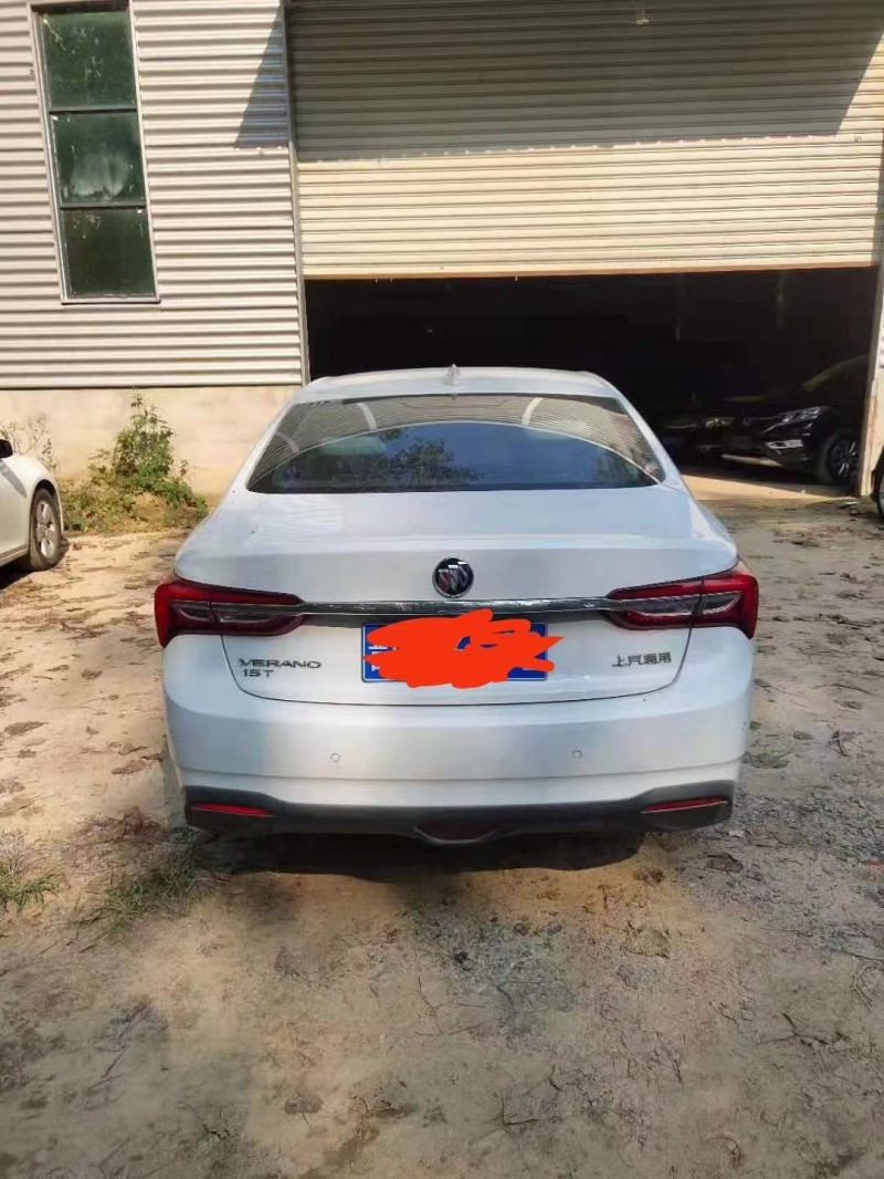 徐州20年别克威朗9