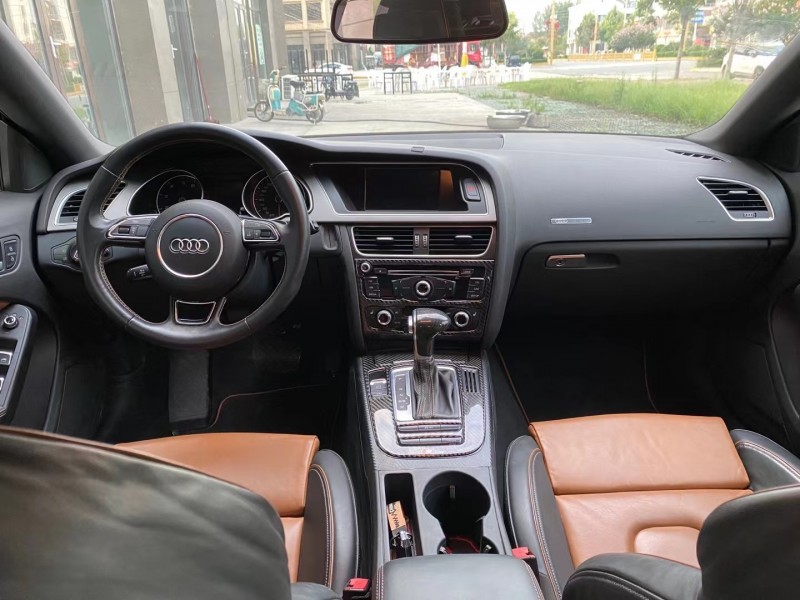 徐州13年奥迪A54