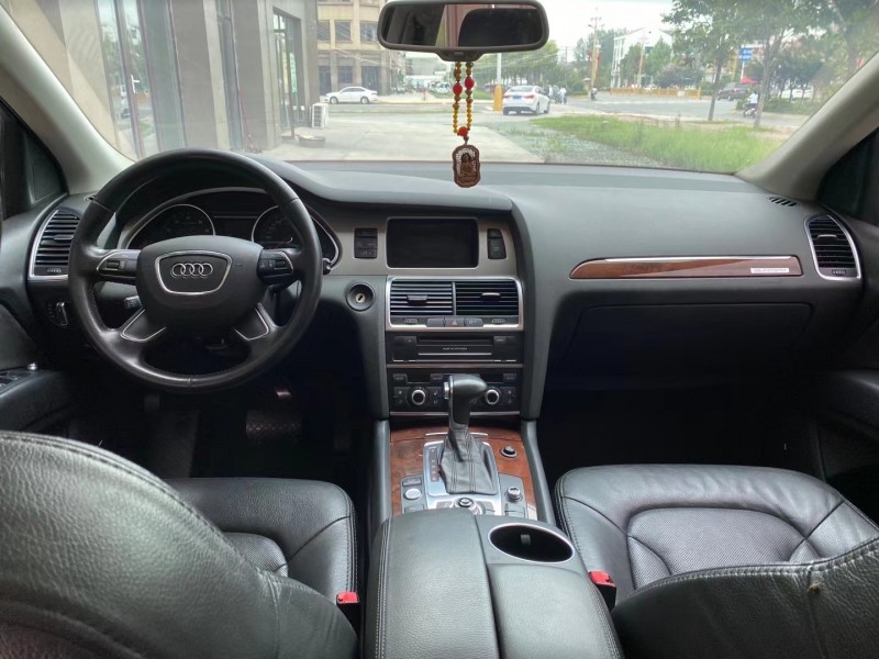 徐州12年奥迪Q74