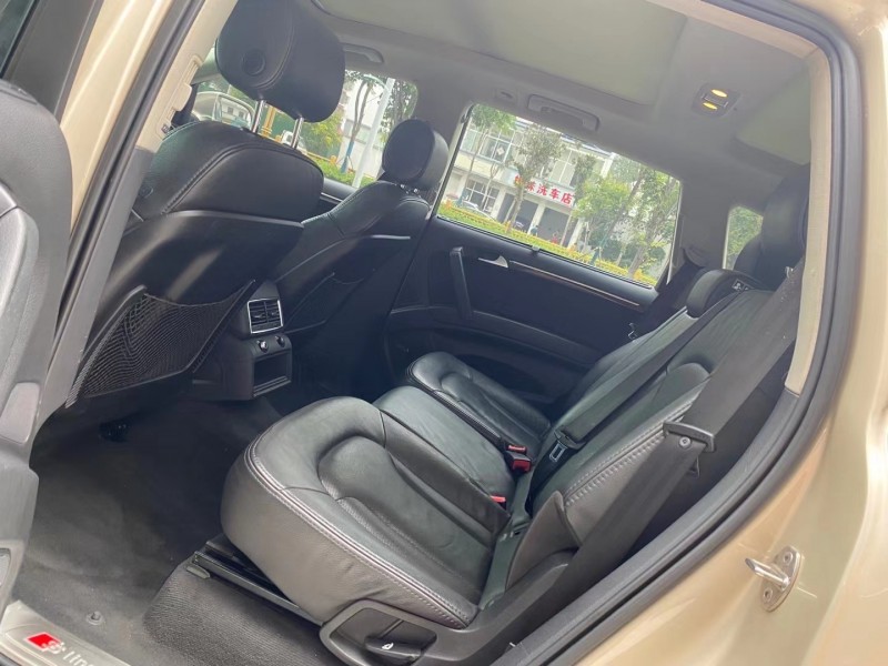 徐州12年奥迪Q76