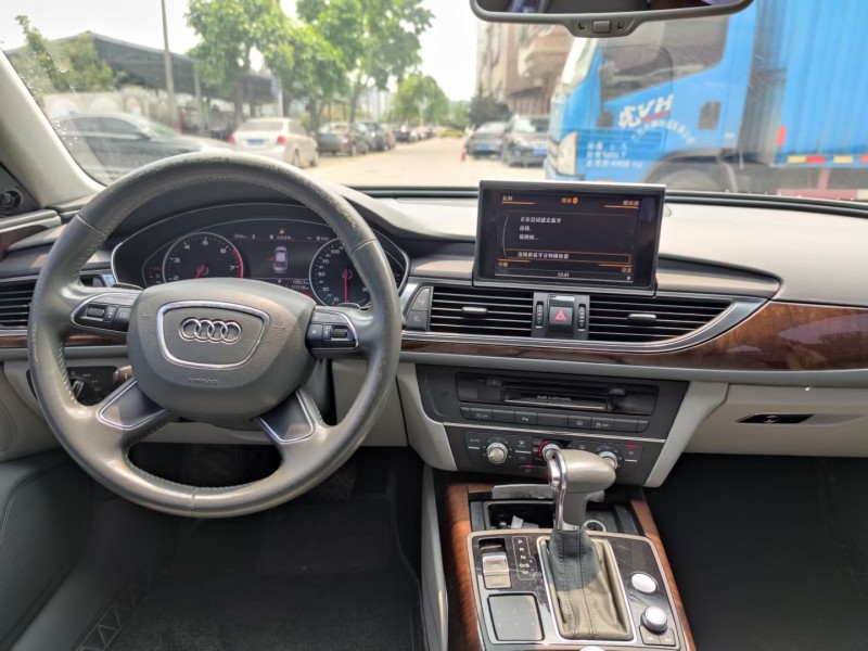 广州12年奥迪A6L9