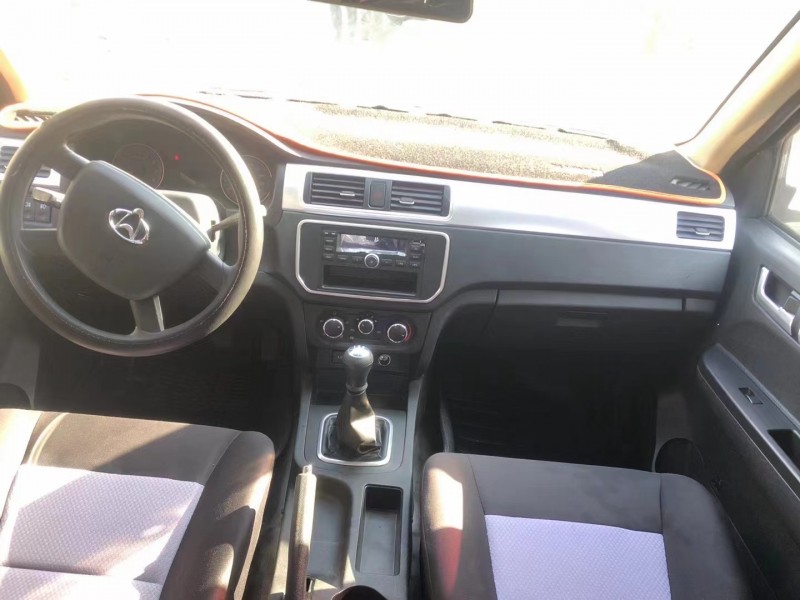 日照18年長安汽車神騏F304