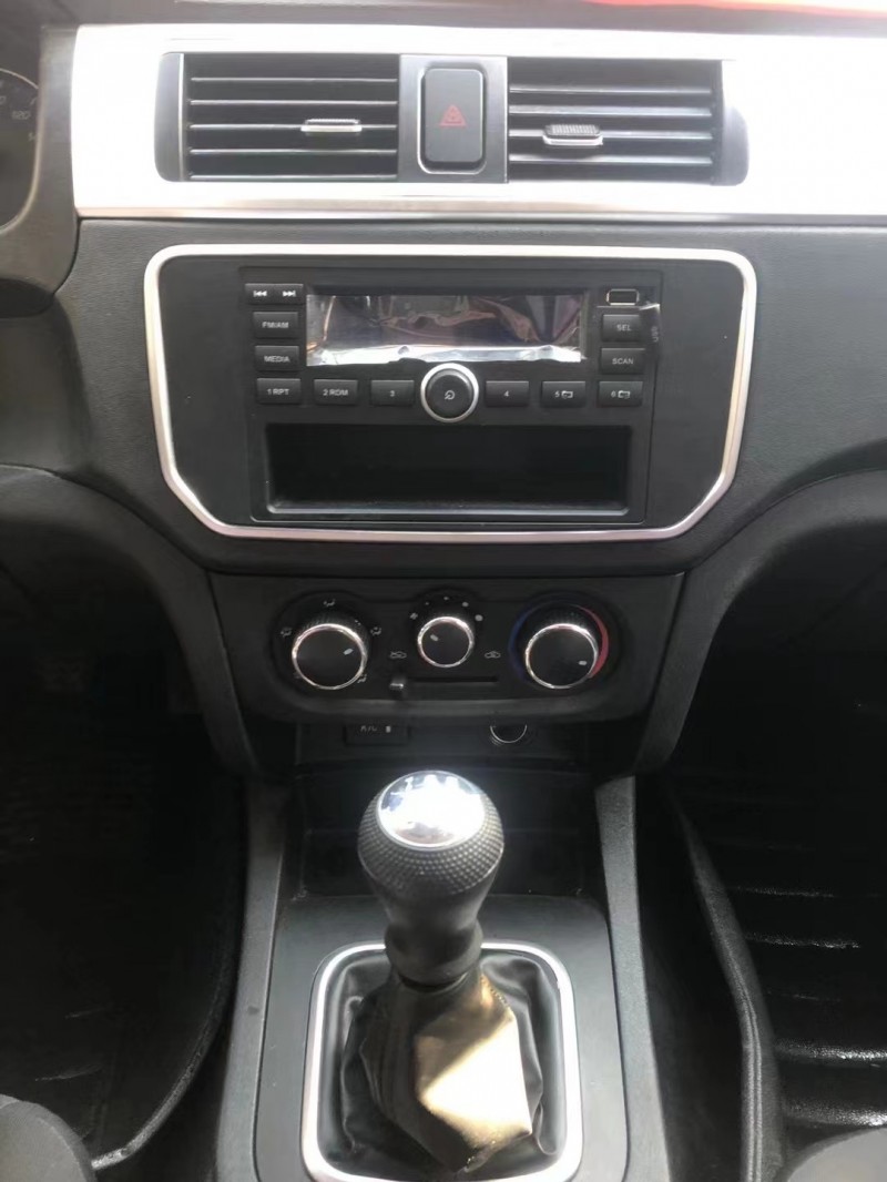 日照18年長安汽車神騏F305