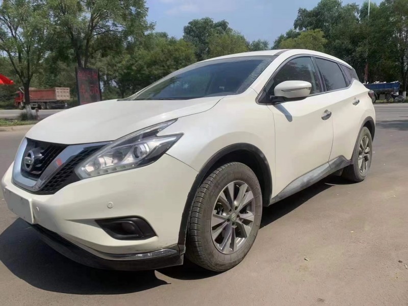 保定17年日产楼兰3