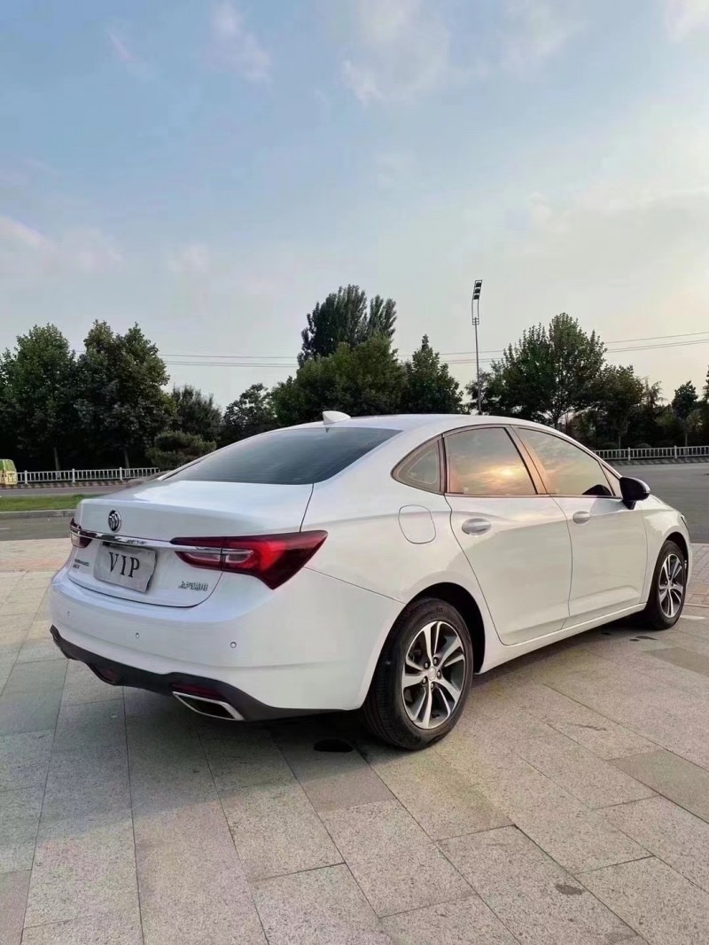 枣庄20年别克威朗9