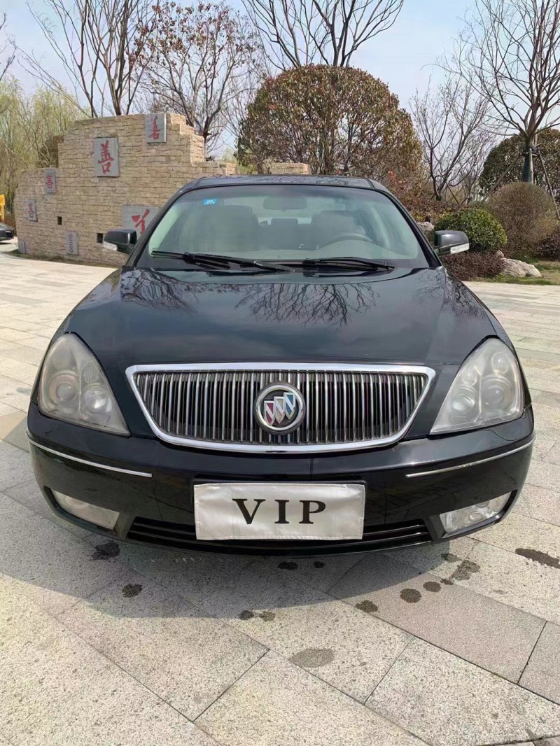 枣庄09年别克君越9