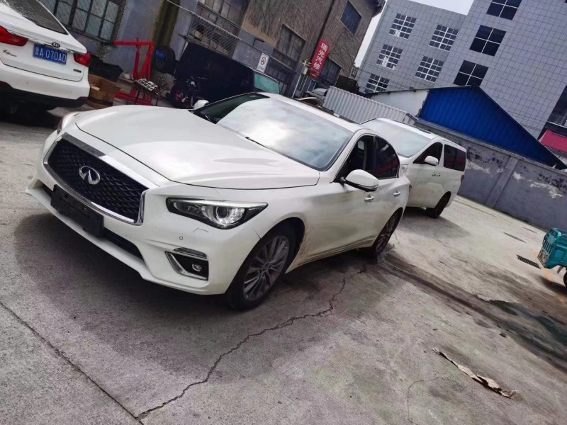 濟南18年英菲尼迪Q50L3