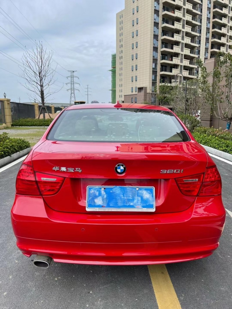 阜陽09年寶馬3系3
