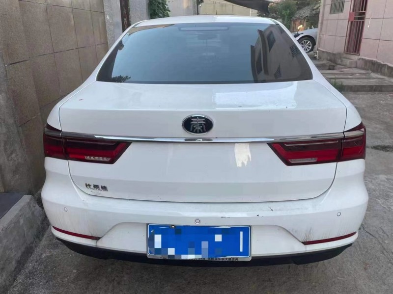 贛州20年比亞迪秦9