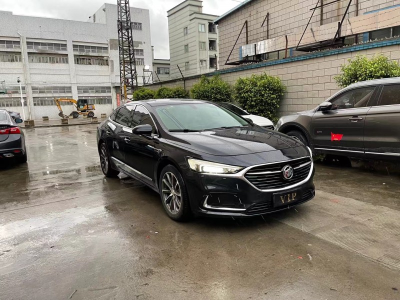 东莞19年别克君越1