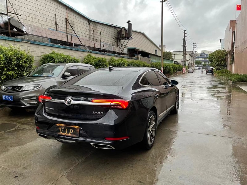 东莞19年别克君越3