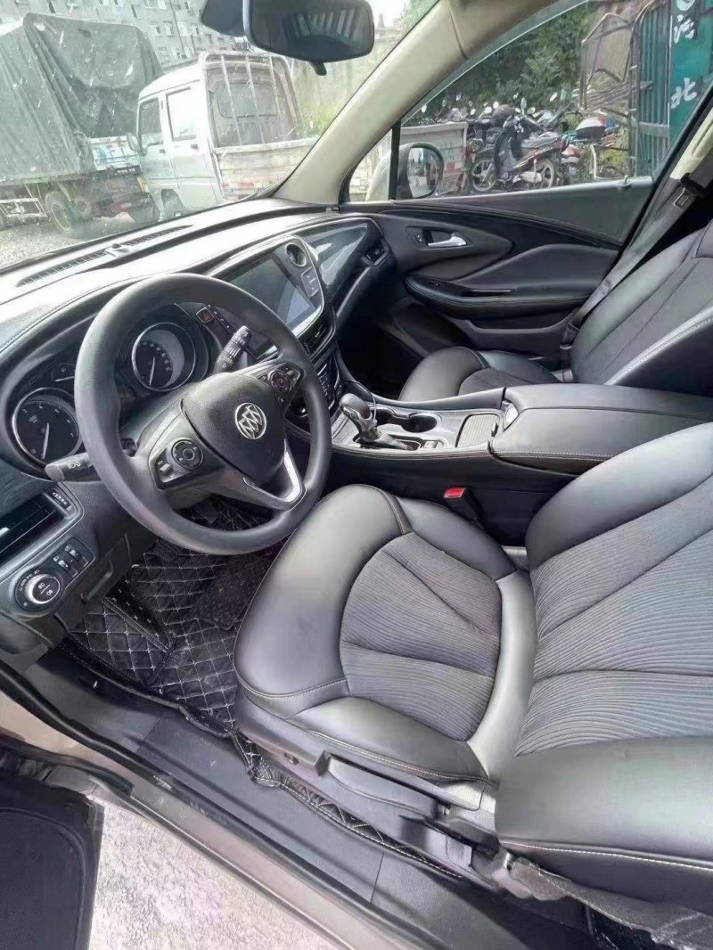 潍坊16年别克昂科威6