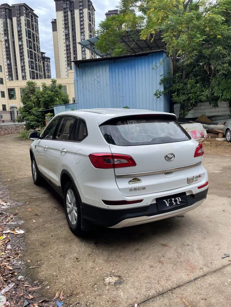 南宁16年北汽幻速S65