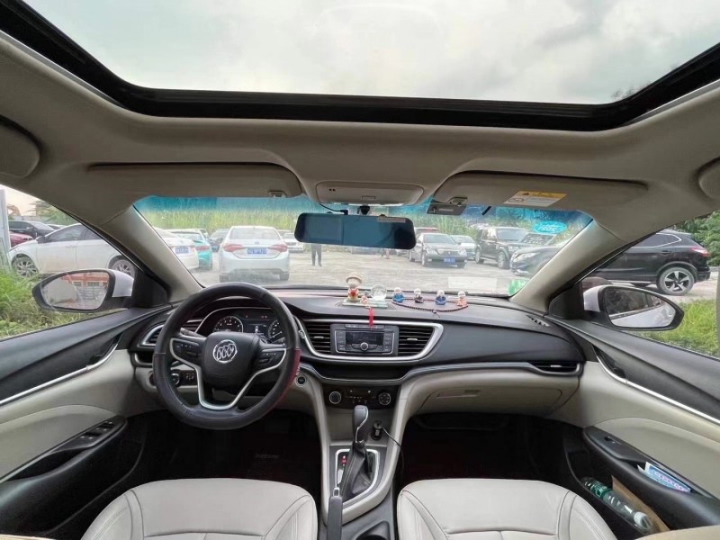 广州17年别克英朗7