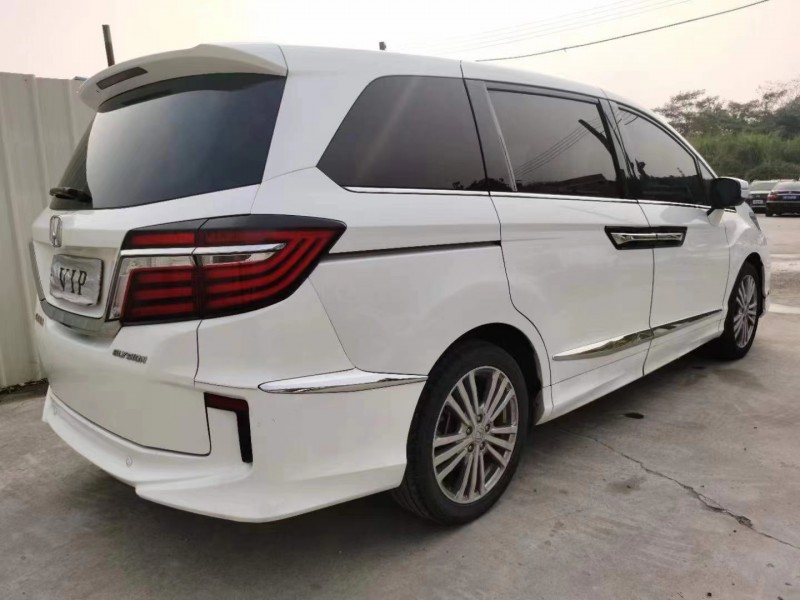 广州17年本田艾力绅6